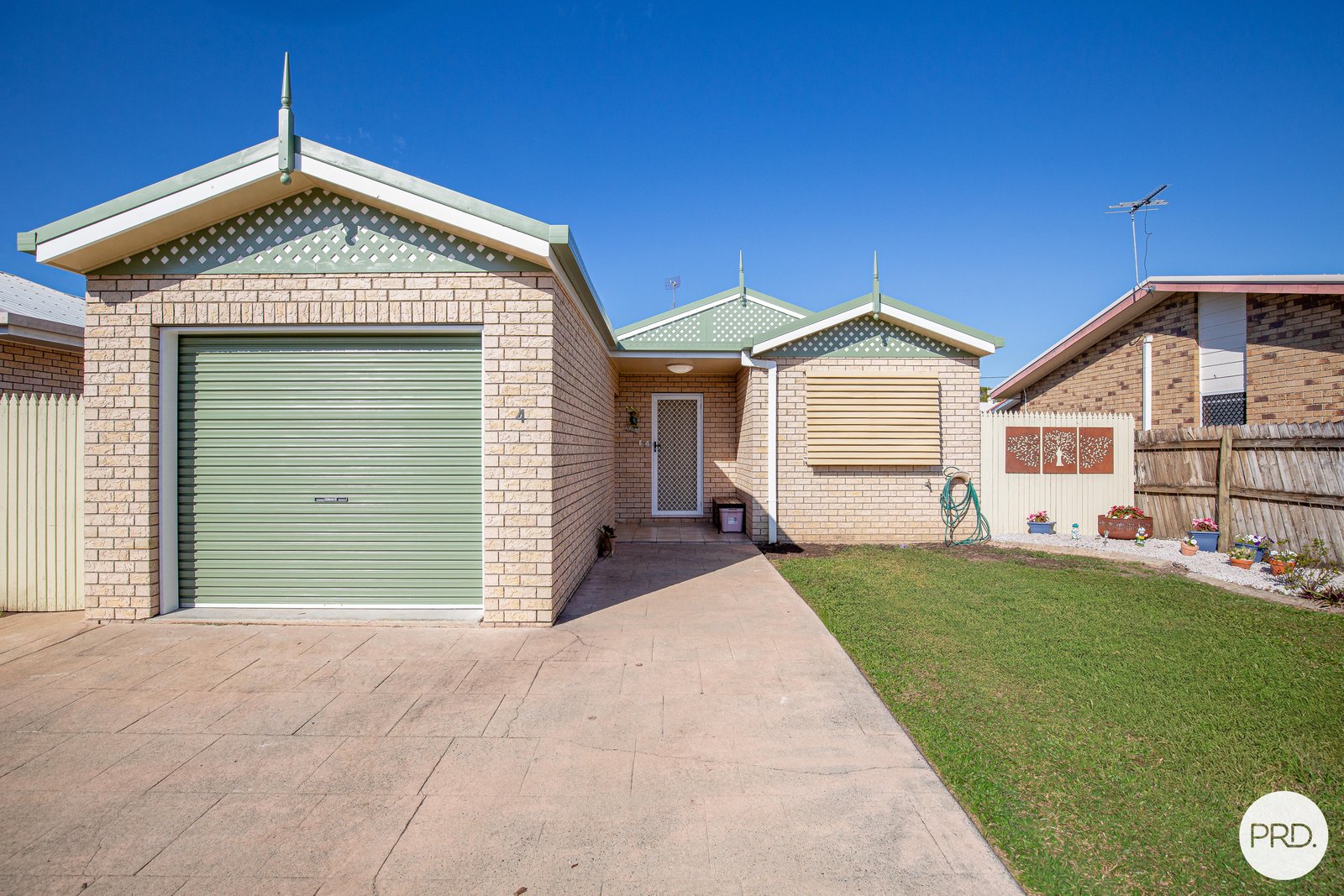 4/5 Gold Street MACKAY 18
