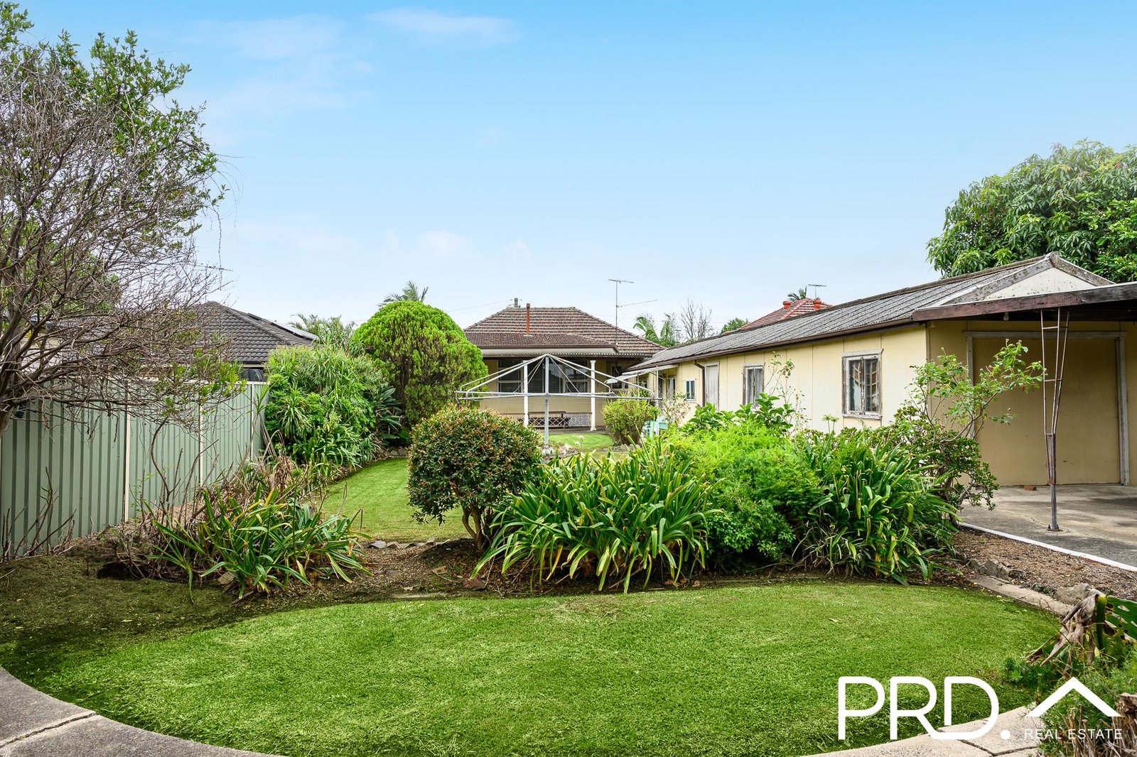 45 Haig Avenue GEORGES HALL 9