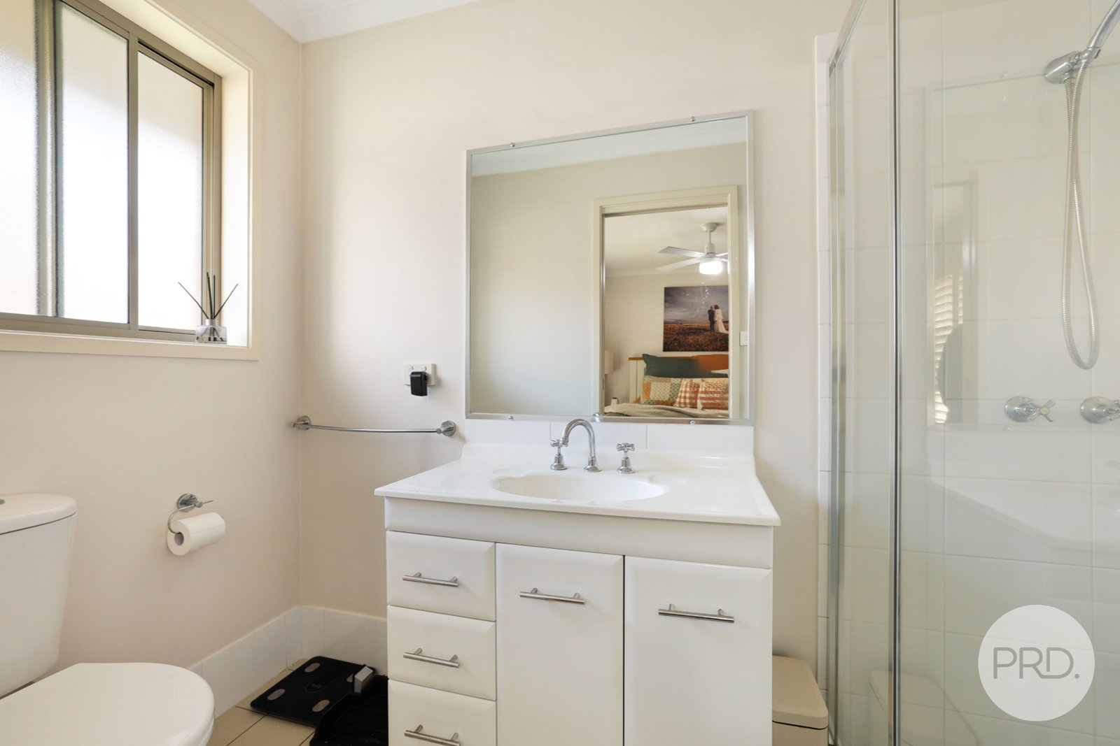 45 Harrier Parade TAMWORTH 21