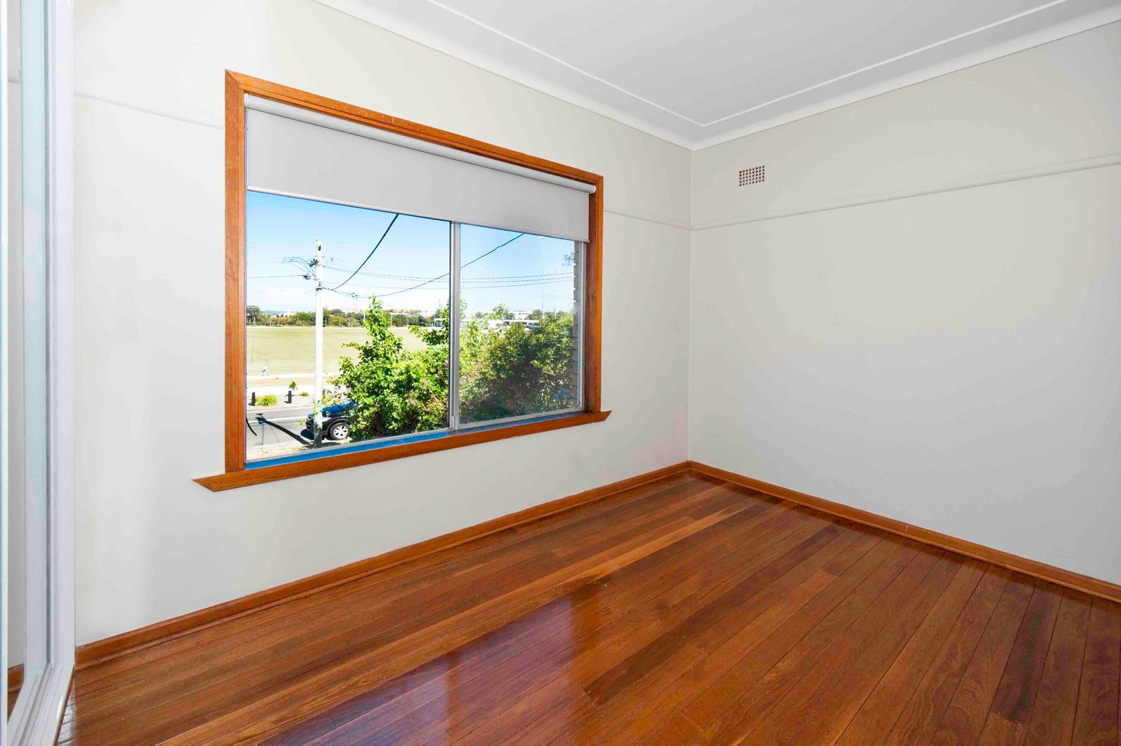 45 Hastings Avenue CHIFLEY 4