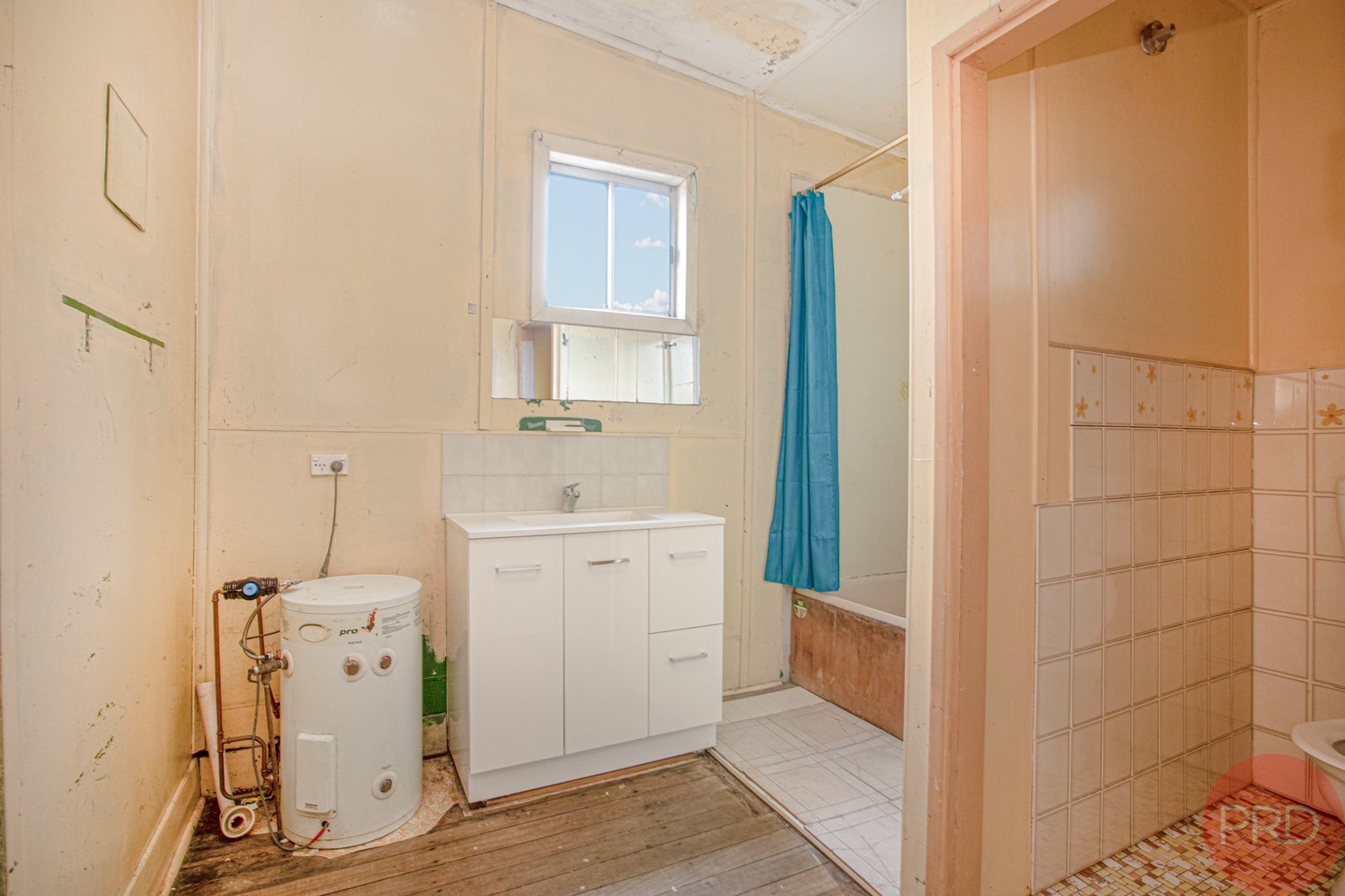 45 Hebburn Street PELAW MAIN 13