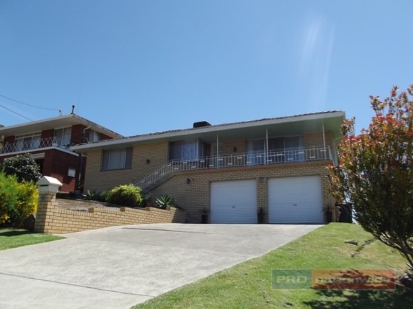 45 Howick Street TUMUT 19