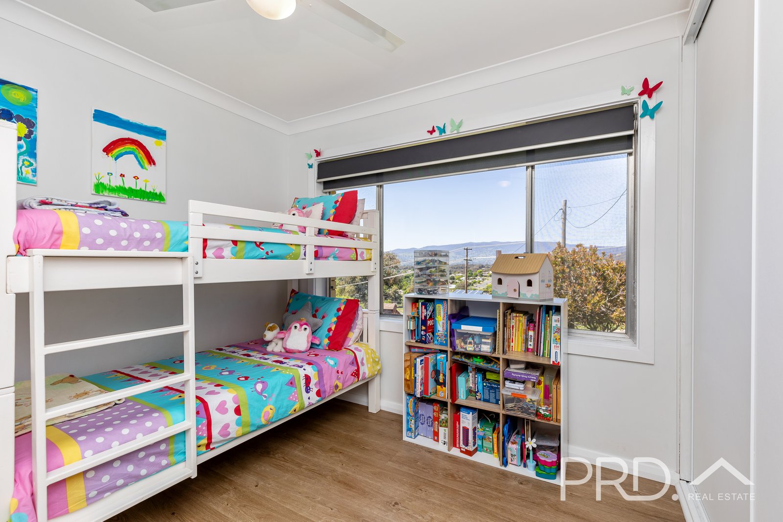 45 Howick Street TUMUT 10