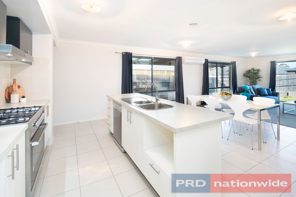 45 Inglis Street BALLAN 12