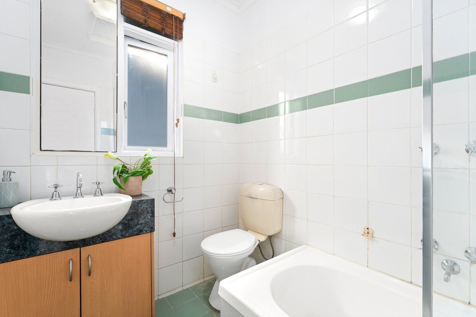 Real Estate and Property in 4/5 Joyce Street, Elwood, VIC