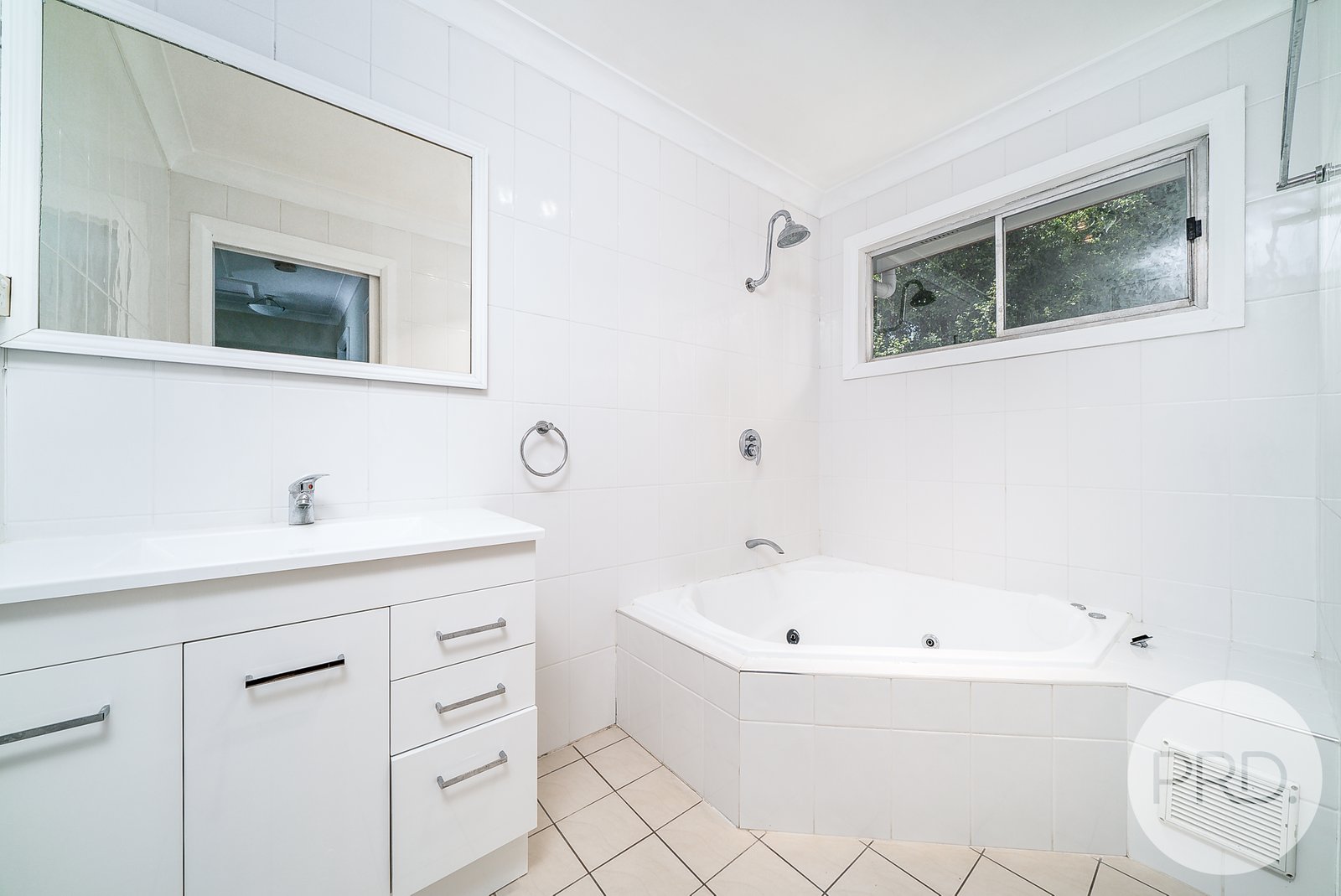 45 Kennedy Avenue KOORINGAL 9