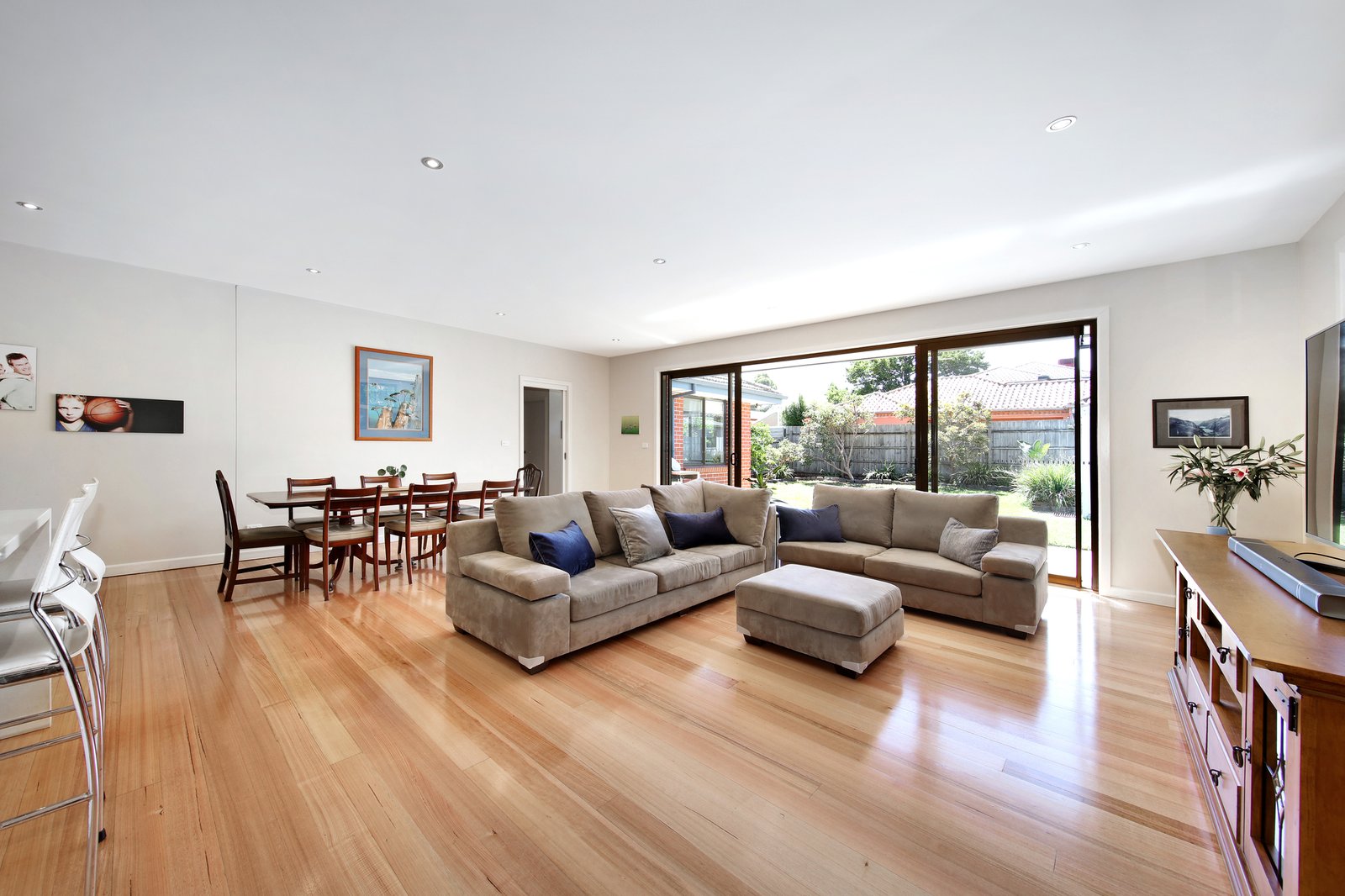 Gallery: 45 Kenneth Street