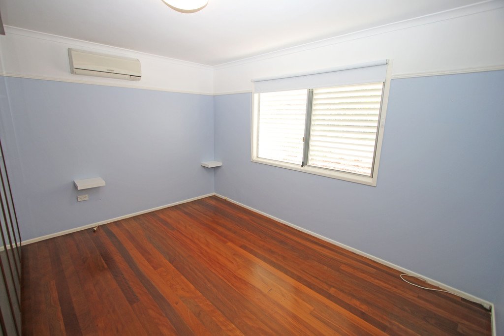 45 Kinarra Street ASHMORE 8