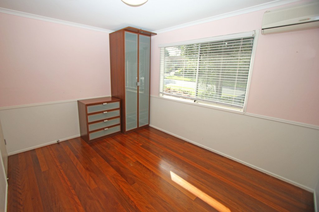 45 Kinarra Street ASHMORE 9