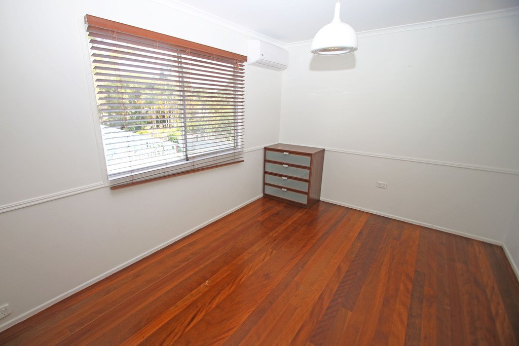 45 Kinarra Street ASHMORE 10