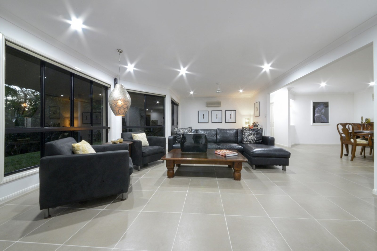 45 Kookaburra Drive CANNONVALE 2