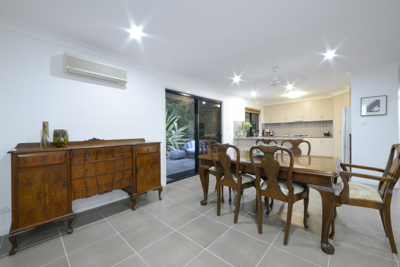 45 Kookaburra Drive CANNONVALE 3