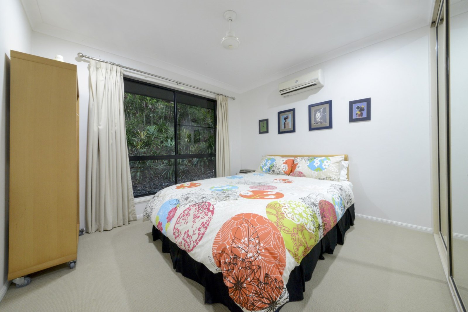 45 Kookaburra Drive CANNONVALE 10