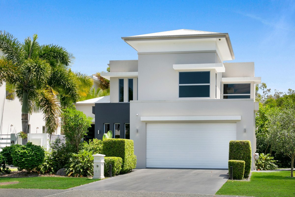 45 Lakelands Drive Merrimac 32