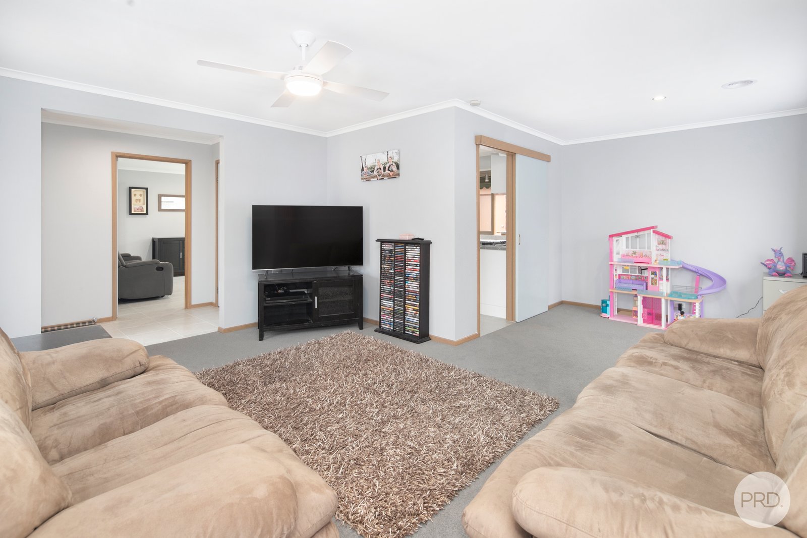 45 Langstaffe Drive WENDOUREE 2