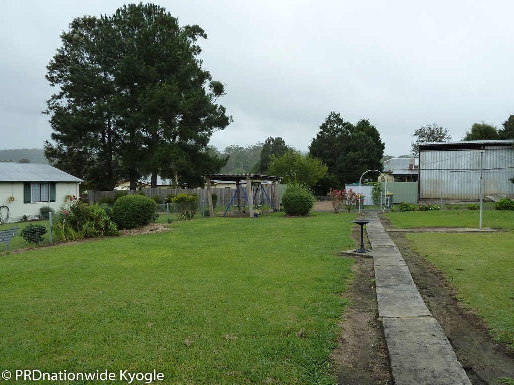 45 Lindsay Street WOODENBONG 18