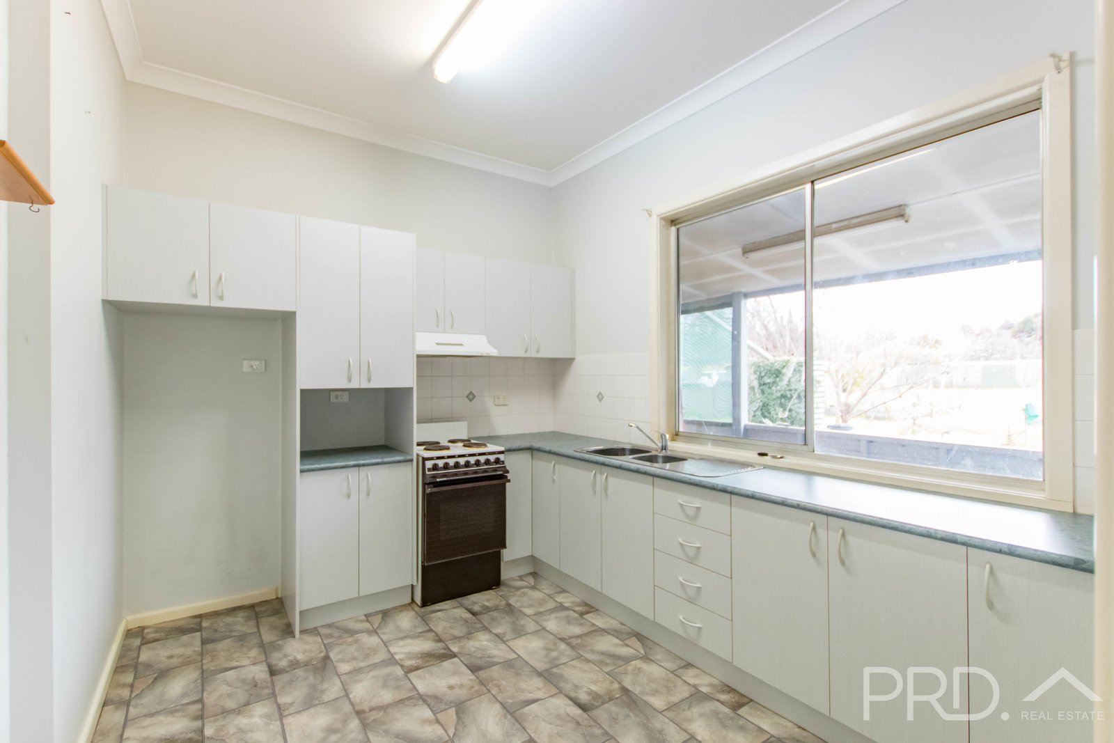 45 Lockhart Street ADELONG 5