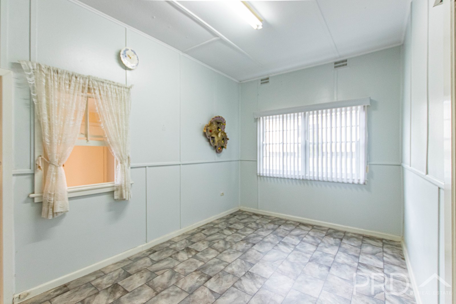 45 Lockhart Street ADELONG 7