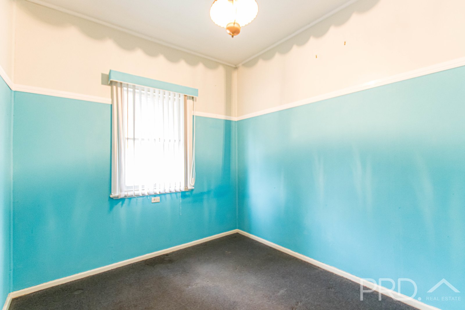 45 Lockhart Street ADELONG 9