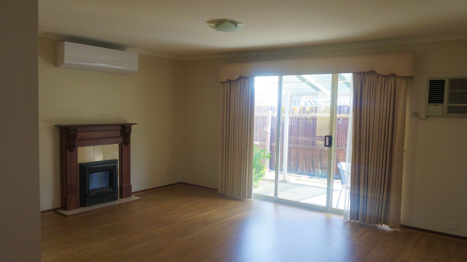 Gallery: 4/5 Lothian Street