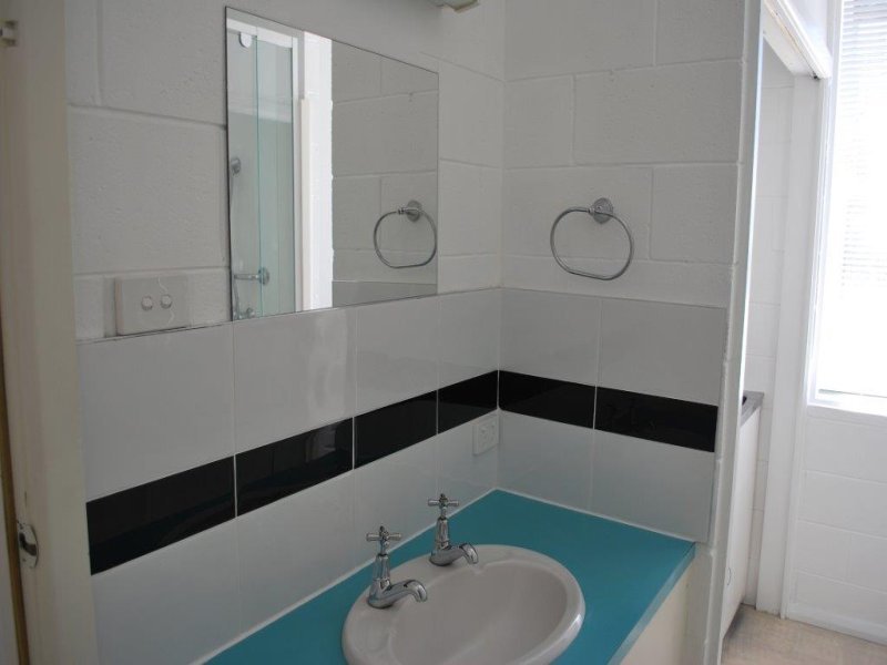 4/5 Luttrell Avenue BELLERIVE 10