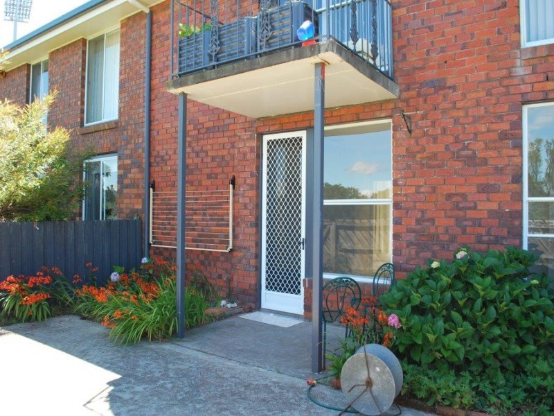 4/5 Luttrell Avenue BELLERIVE 15