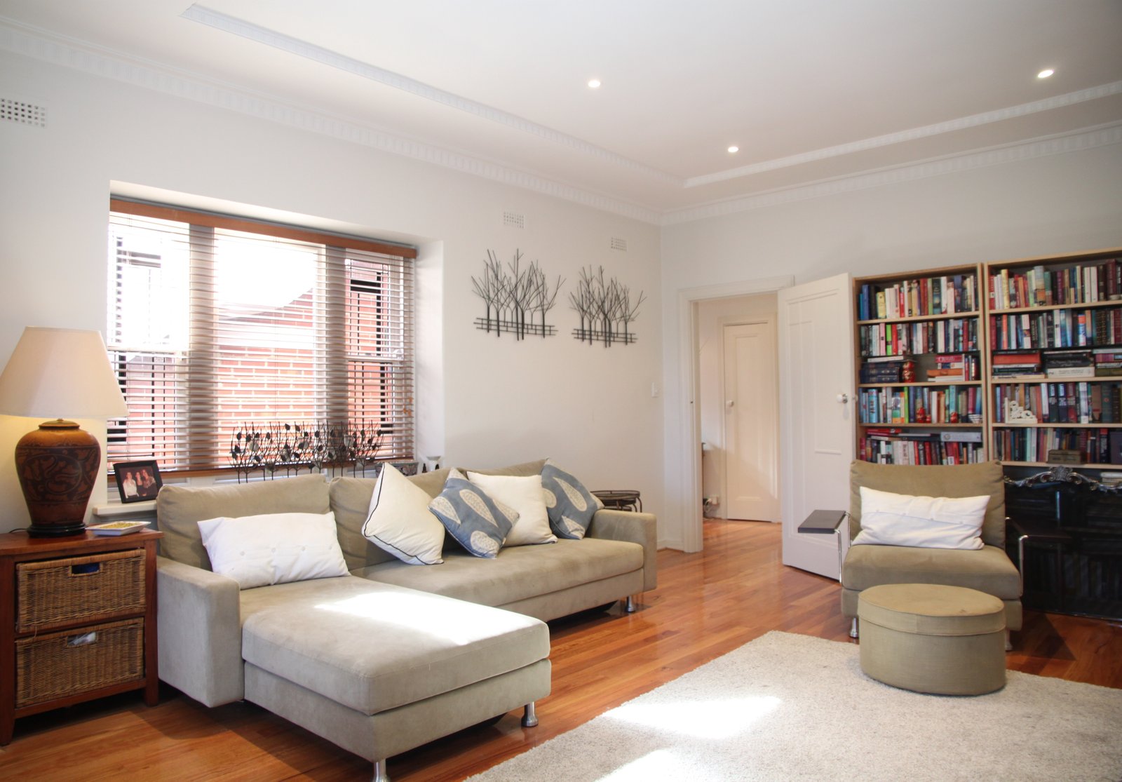 Gallery: 4/5 Marine Parade