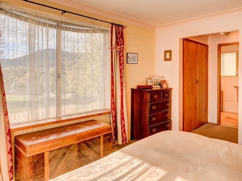 45 Mate Street TUMBARUMBA 9
