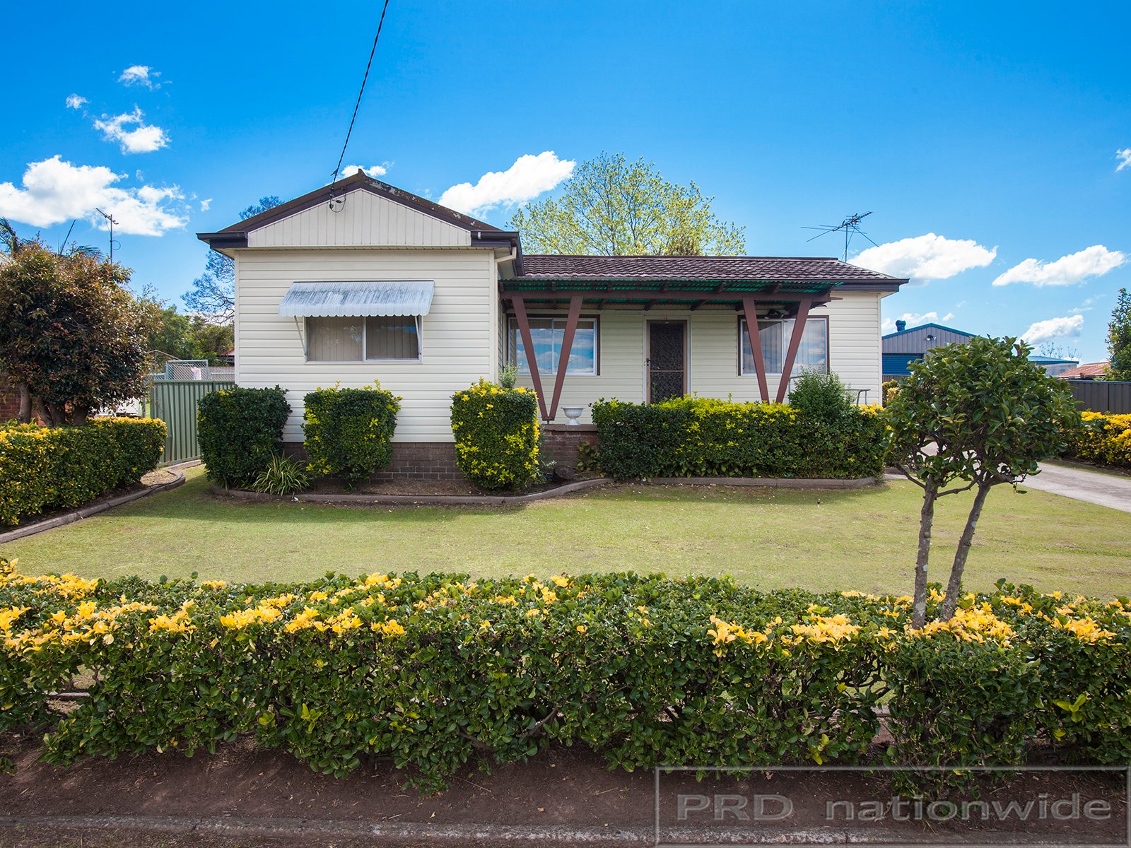 45 McDonald Street TELARAH 1