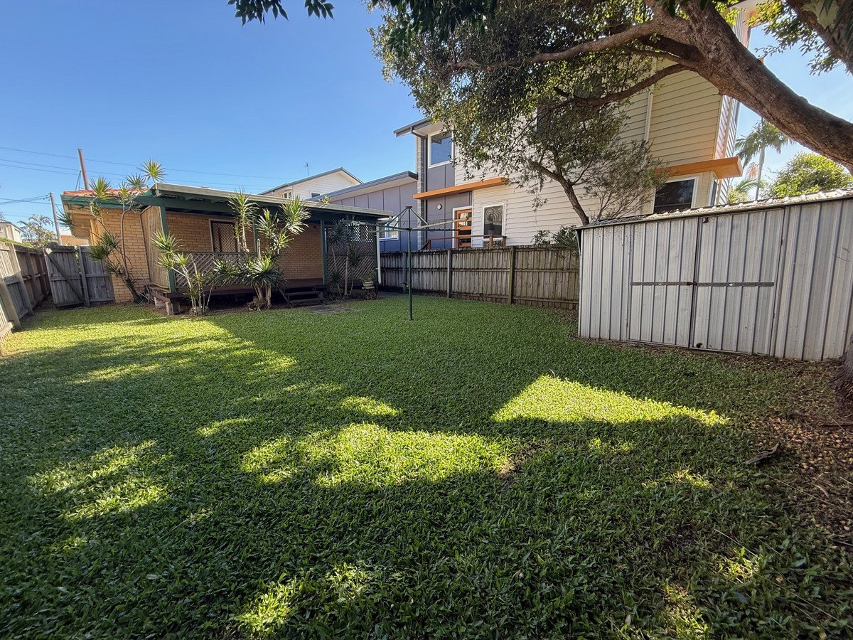 45 Nobby Parade MIAMI 3