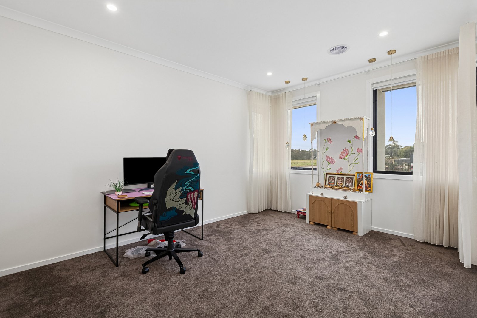 Gallery: 45 Northview Road