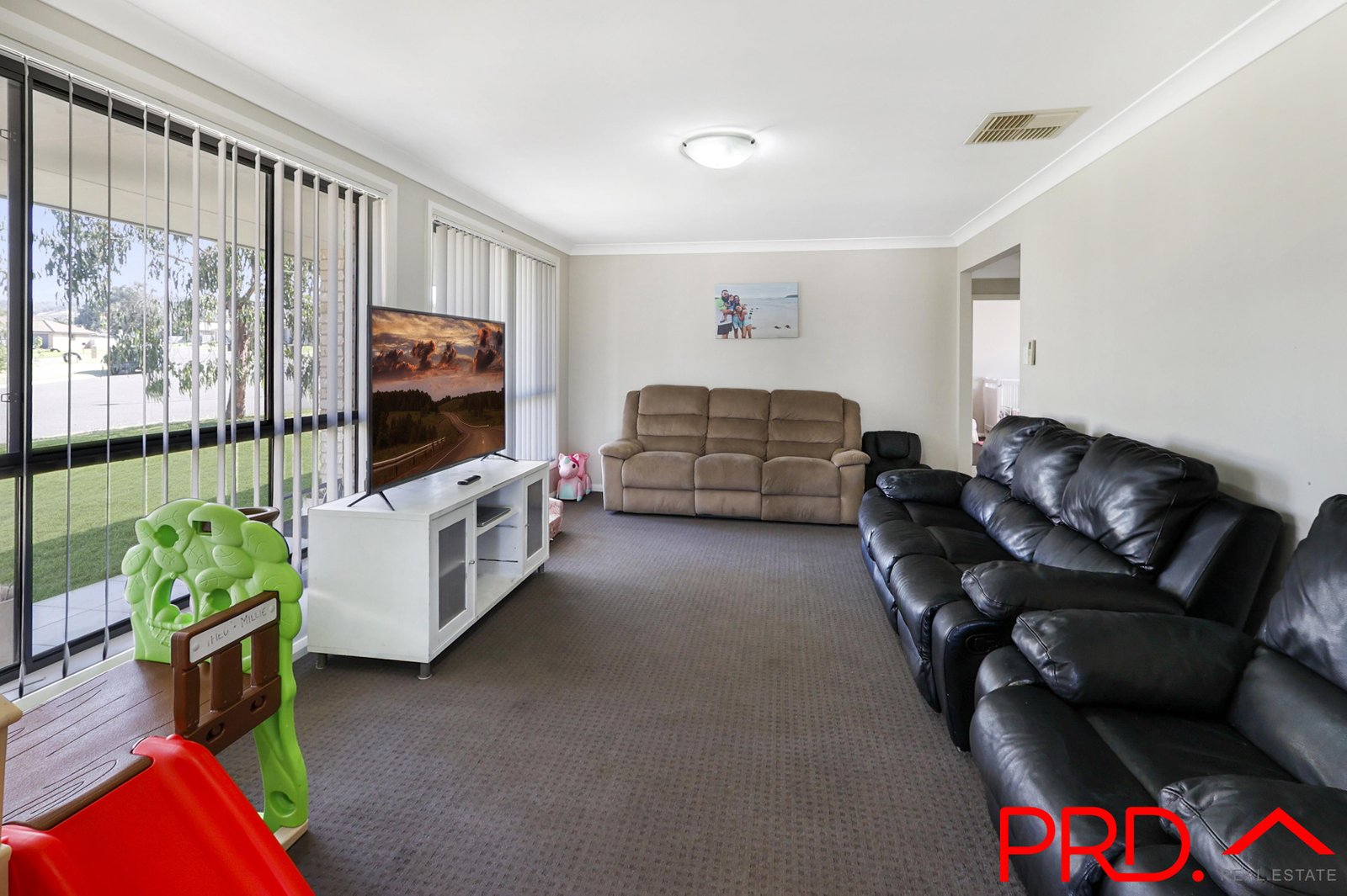 45 Orley Drive TAMWORTH 2