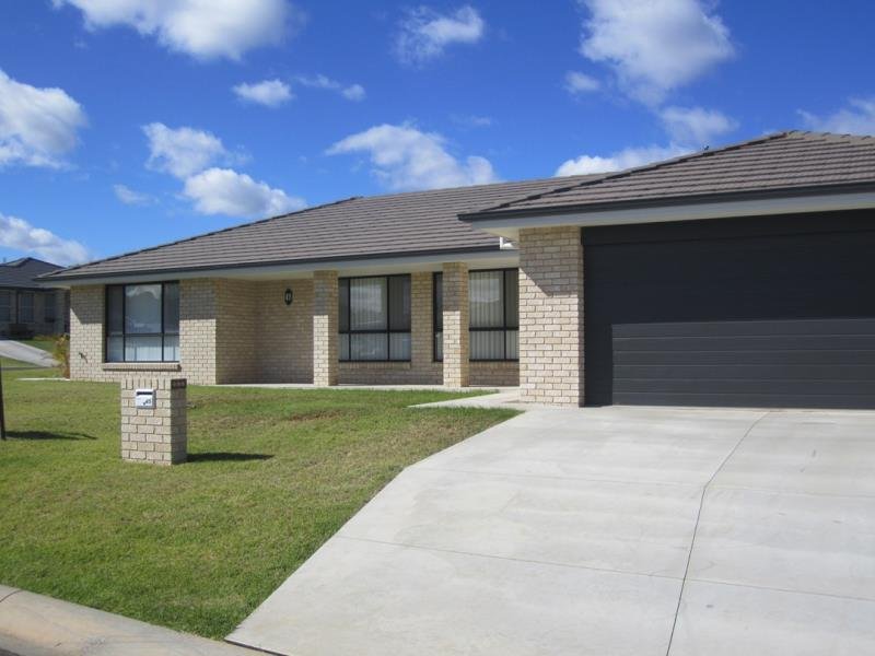 45 Orley Drive TAMWORTH 1