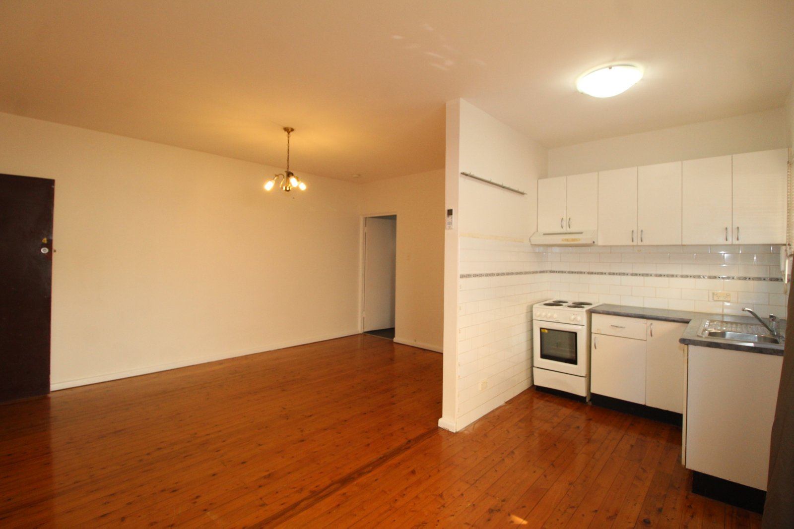 4/5 Parry Avenue NARWEE 2