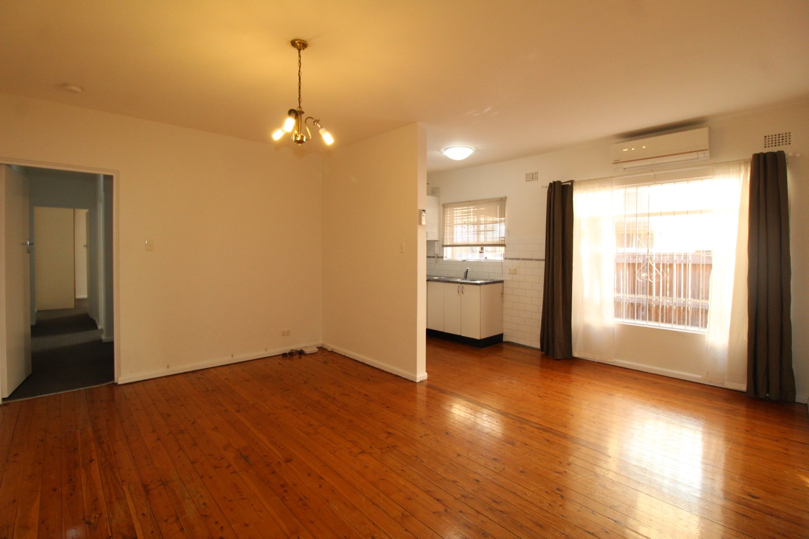 4/5 Parry Avenue NARWEE 3