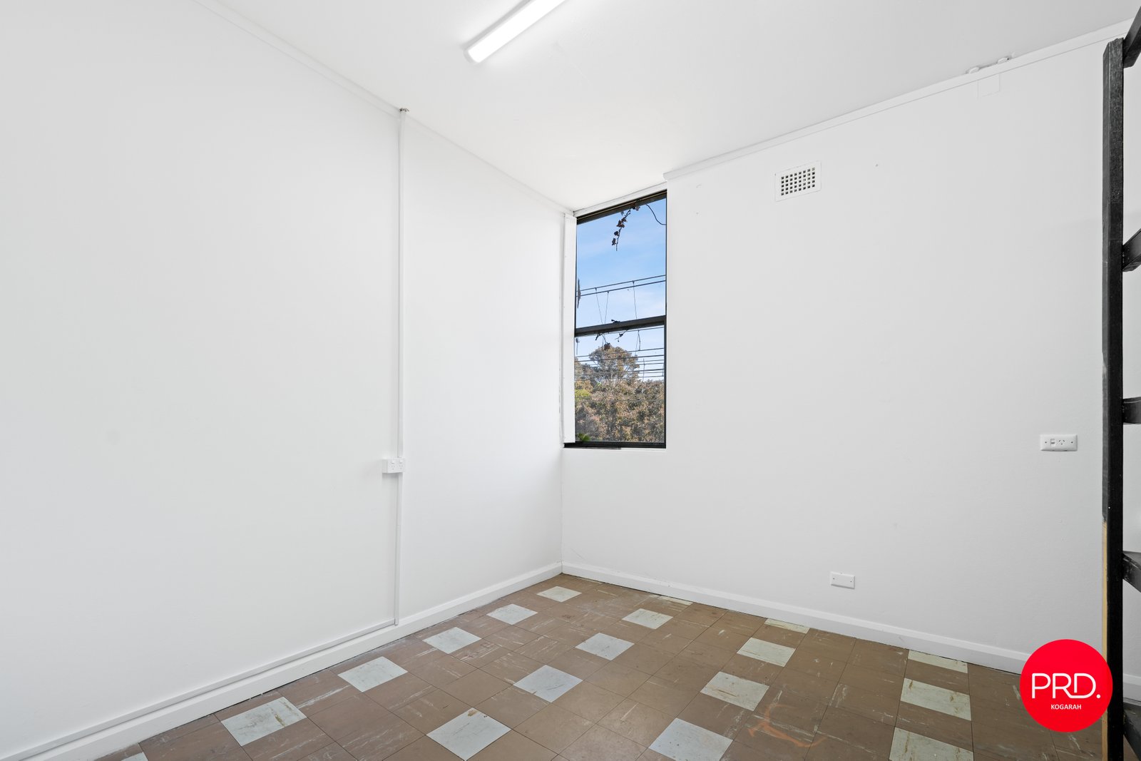 45 Railway Parade KOGARAH 10