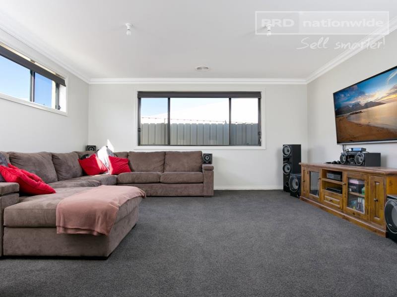 45 Rainbow Drive ESTELLA 5