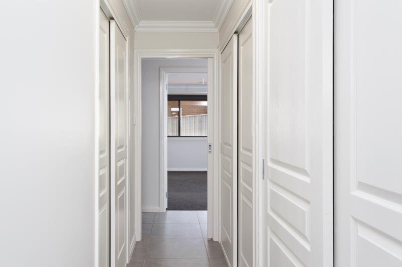 45 Rainbow Drive ESTELLA 7