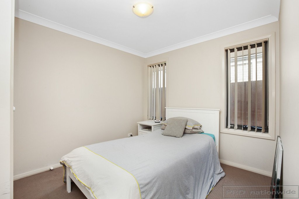 45 Redgum Circuit ABERGLASSLYN 18