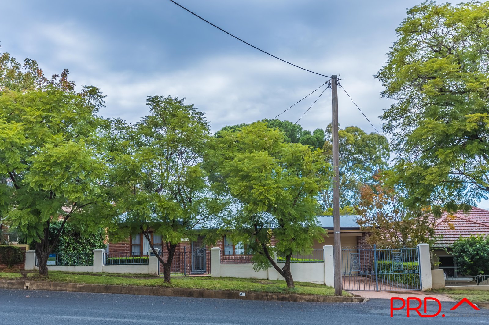 45 Roderick Street TAMWORTH 1