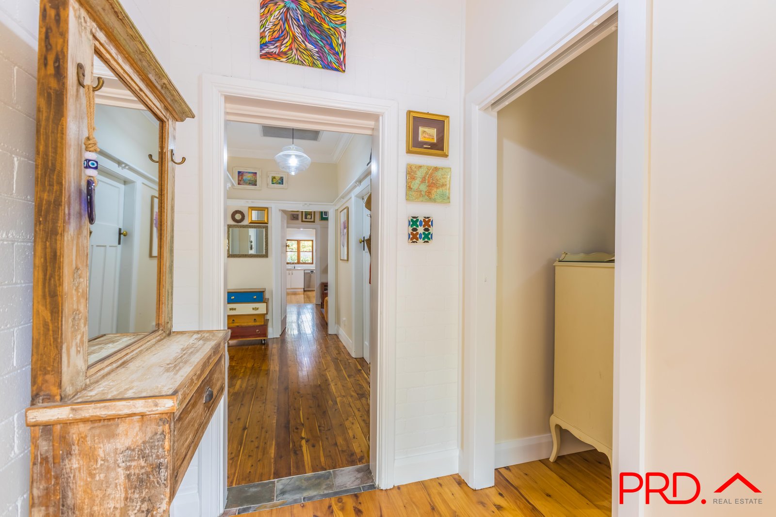 45 Roderick Street TAMWORTH 3