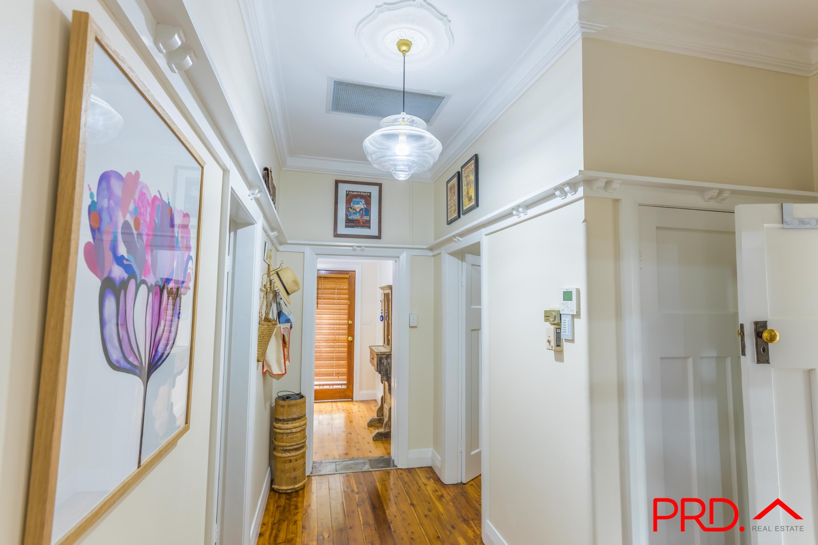 45 Roderick Street TAMWORTH 4