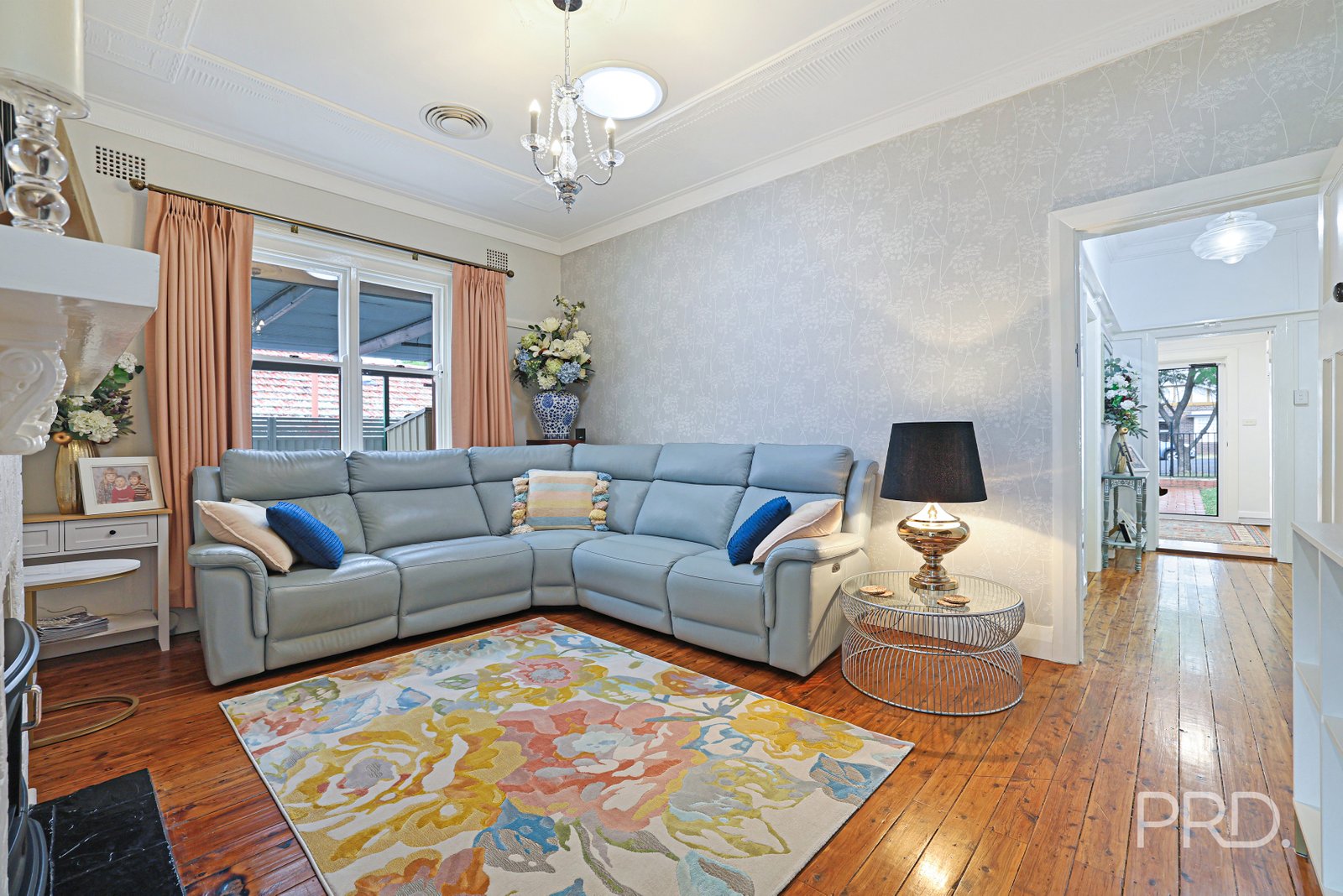 45 Roderick Street TAMWORTH 5
