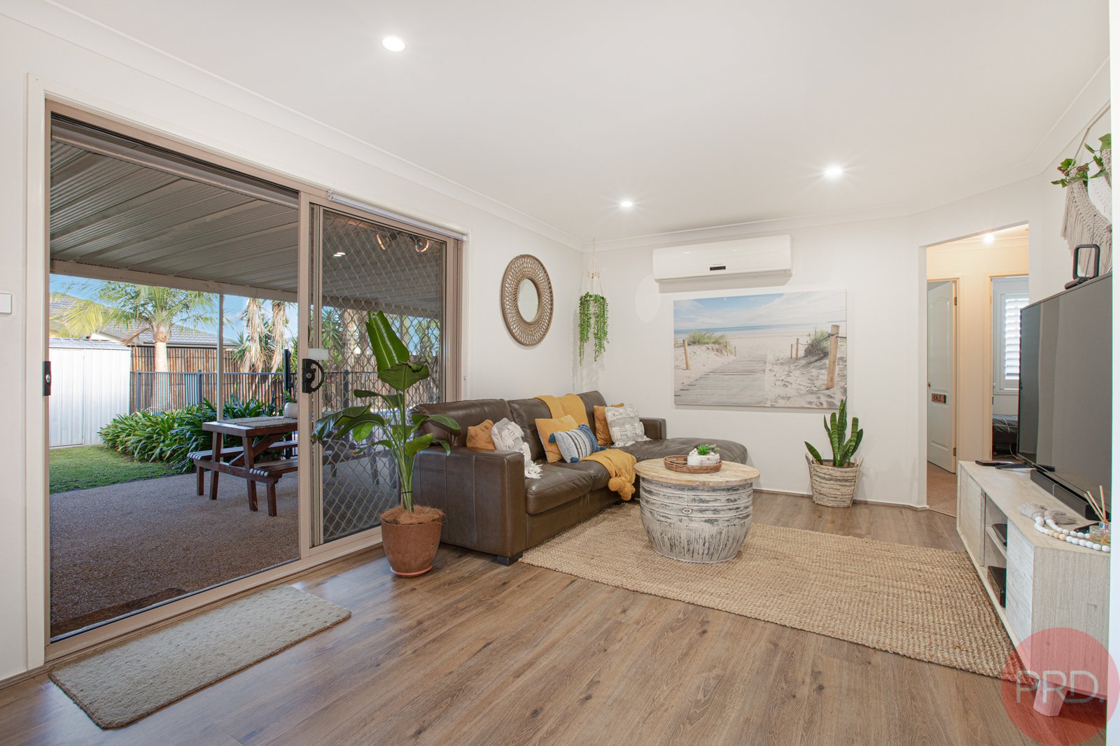 45 Royal Oak Avenue THORNTON 10