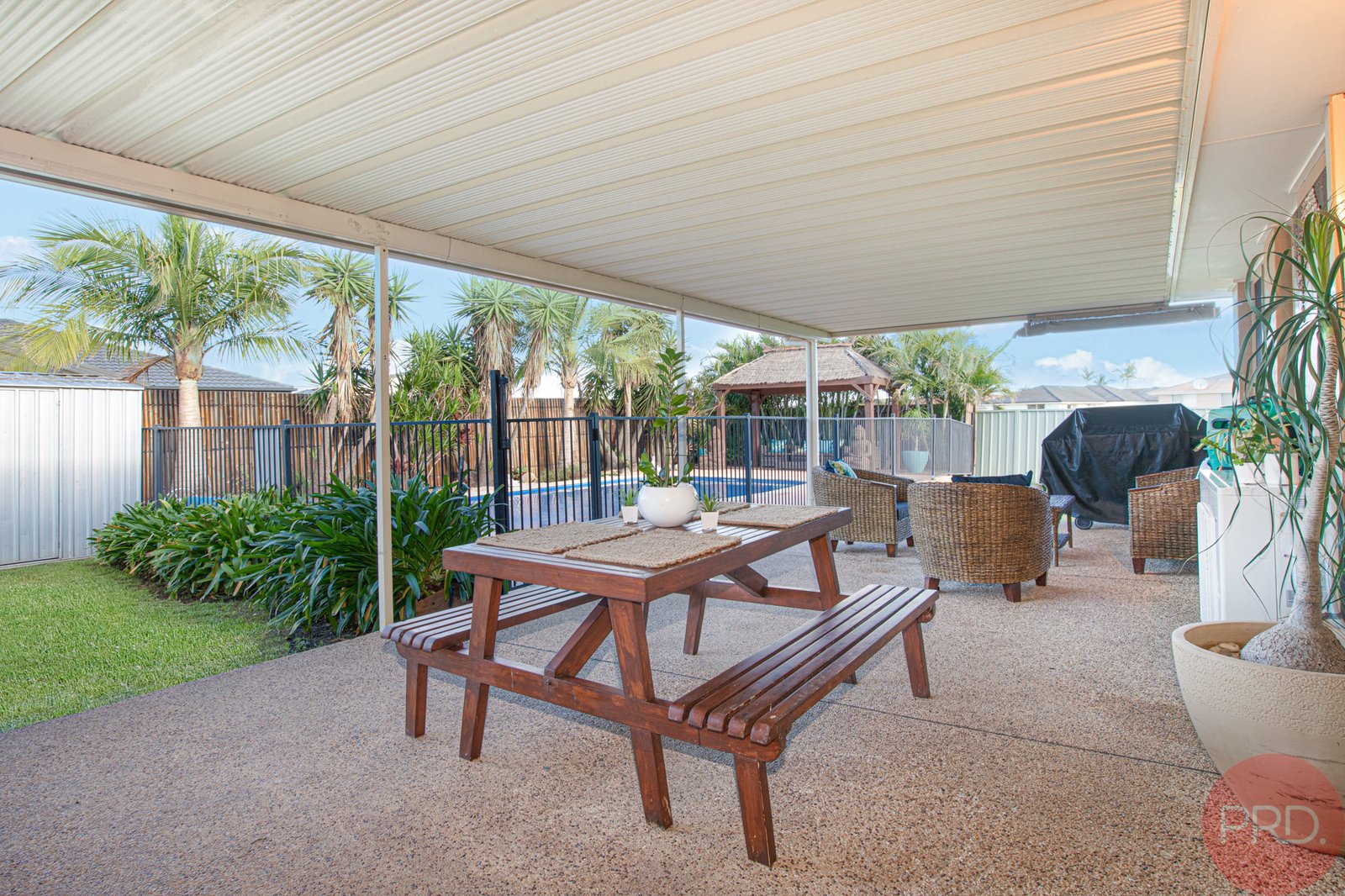 45 Royal Oak Avenue THORNTON 16