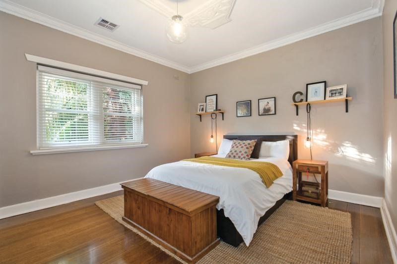 Gallery: 4/5 Southey Court