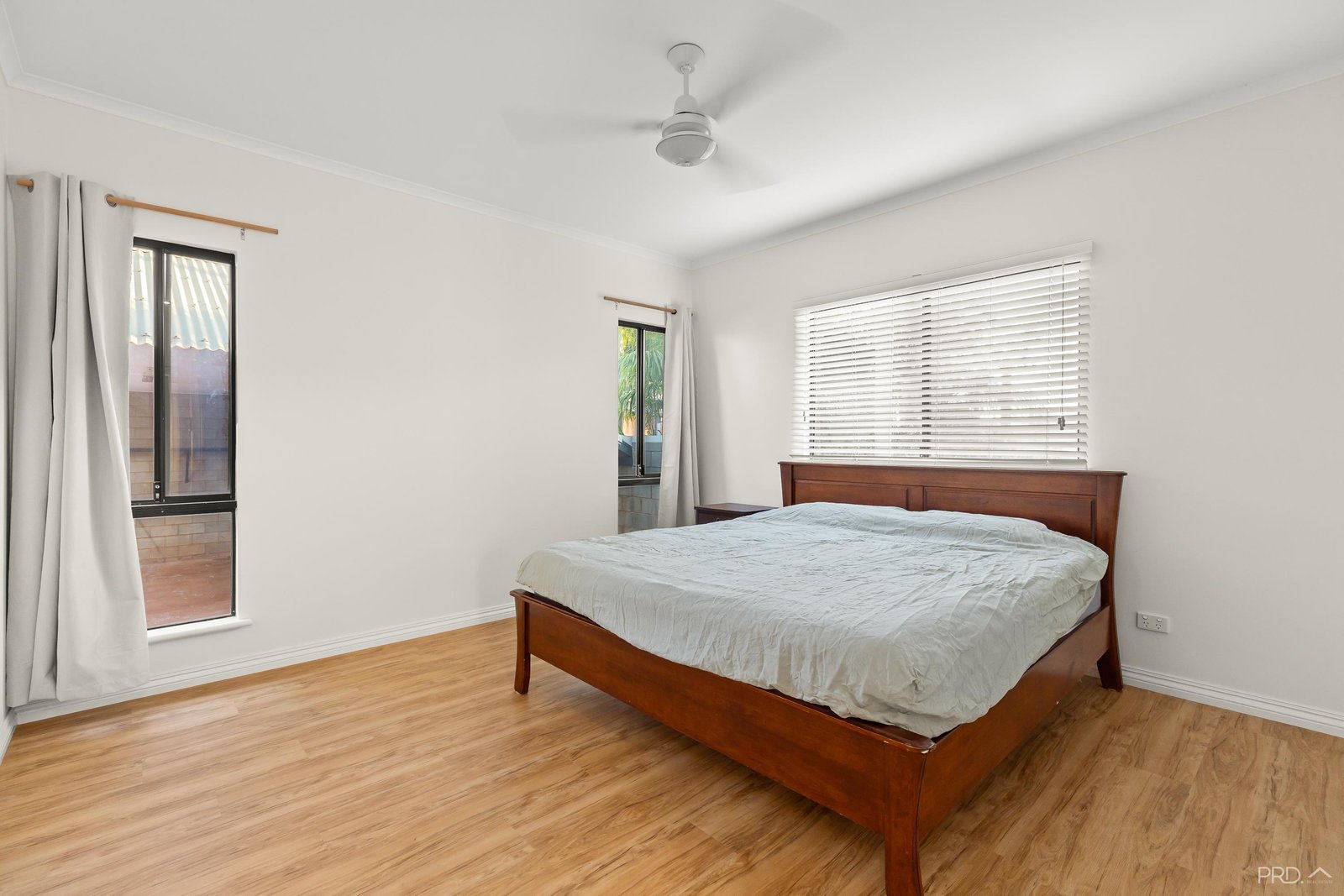 45 Taylor Road CABLE BEACH 24