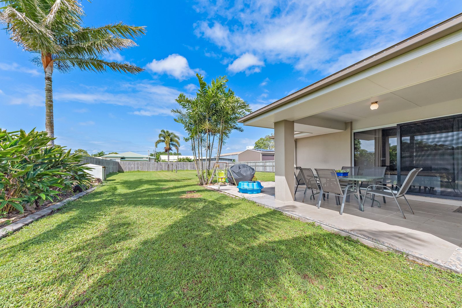 45 Telford Street PROSERPINE 2