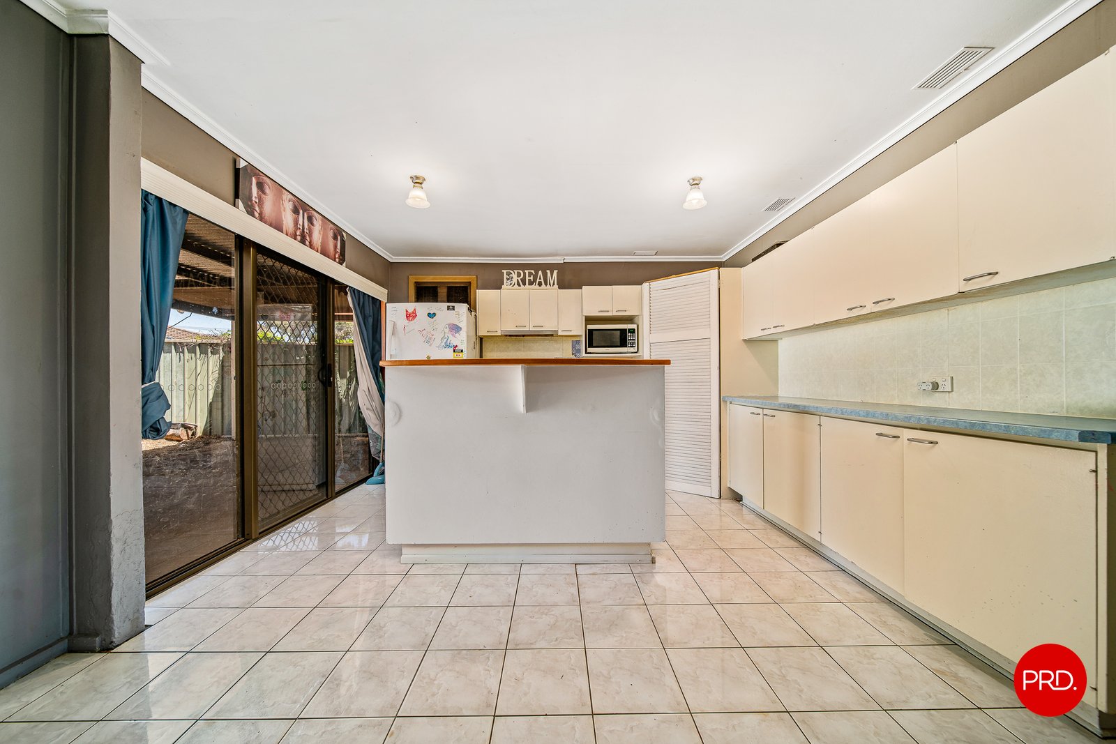 45 Truscott Avenue CALIFORNIA GULLY 4