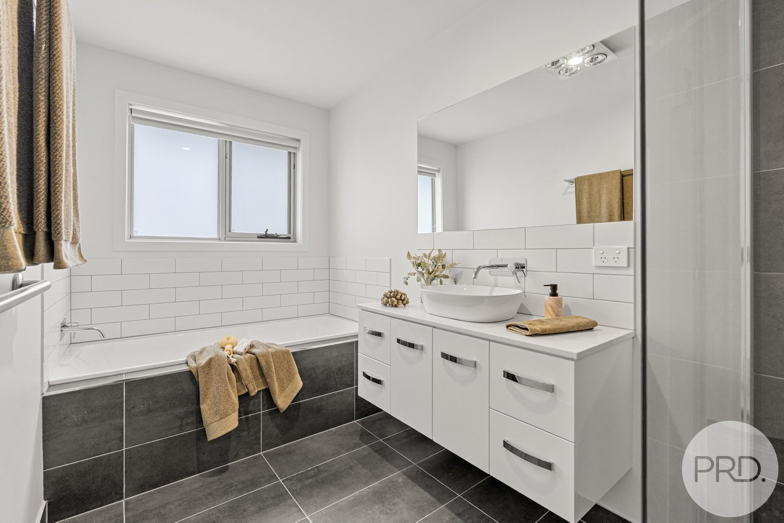 45 Turquoise Way KINGSTON 20